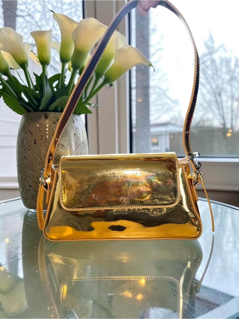 Y2K Gold Metallic Shoulder Bag - Women's FashionEvening Handbag EUC